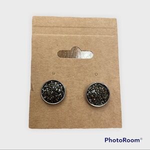 Coal black 12 mm stud earrings